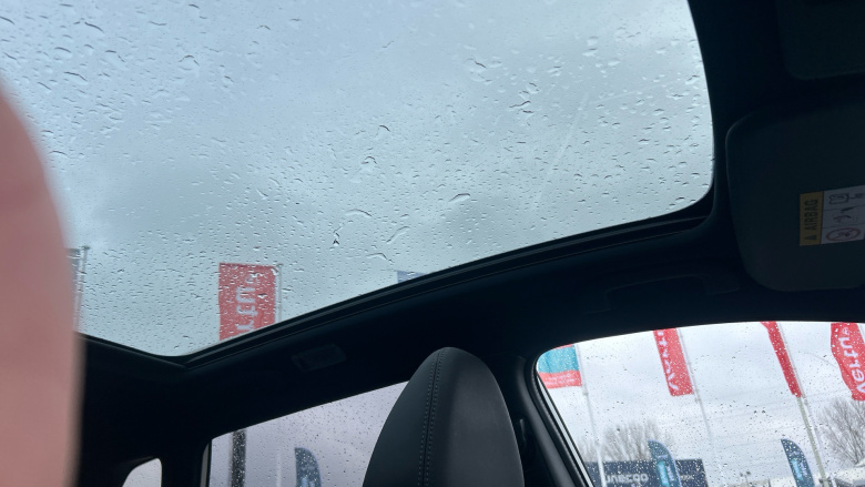 Nissan Qashqai 1.3 DiG-T 160 Tekna+ 5dr Petrol Hatchback